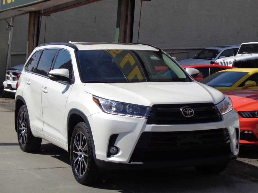 Used Toyota Highlander AWD SE 2018 | Top Speed Motors LLC. Jamaica, New York Used Toyota Highlander AWD SE 2018 | Top Speed Motors LLC. Jamaica, New York