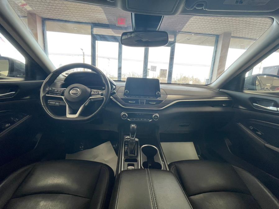 Used Nissan Altima 2.5 SL Sedan 2020 | Power Motors East. Massapequa Park, New York Used Nissan Altima 2.5 SL Sedan 2020 | Power Motors East. Massapequa Park, New York