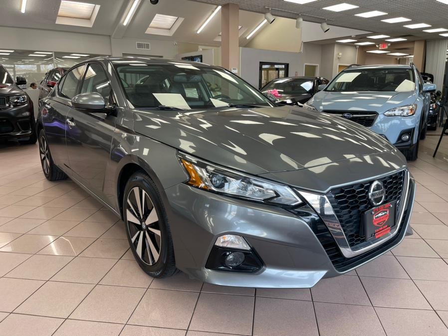 Used Nissan Altima 2.5 SL Sedan 2020 | Power Motors East. Massapequa Park, New York Used Nissan Altima 2.5 SL Sedan 2020 | Power Motors East. Massapequa Park, New York