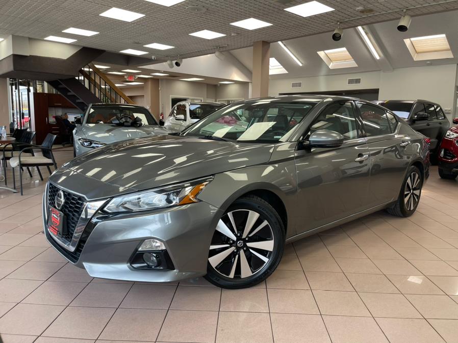 Used Nissan Altima 2.5 SL Sedan 2020 | Power Motors East. Massapequa Park, New York Used Nissan Altima 2.5 SL Sedan 2020 | Power Motors East. Massapequa Park, New York