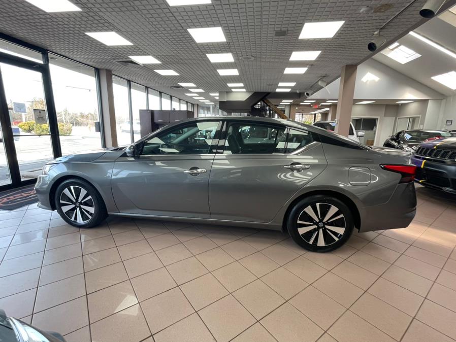 Used Nissan Altima 2.5 SL Sedan 2020 | Power Motors East. Massapequa Park, New York Used Nissan Altima 2.5 SL Sedan 2020 | Power Motors East. Massapequa Park, New York