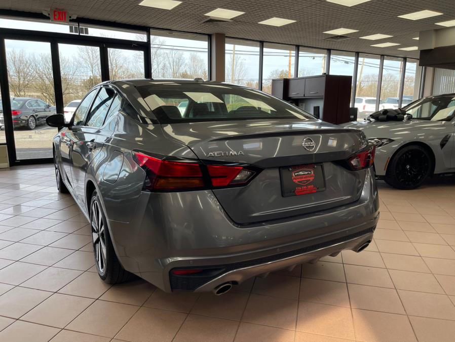 Used Nissan Altima 2.5 SL Sedan 2020 | Power Motors East. Massapequa Park, New York Used Nissan Altima 2.5 SL Sedan 2020 | Power Motors East. Massapequa Park, New York