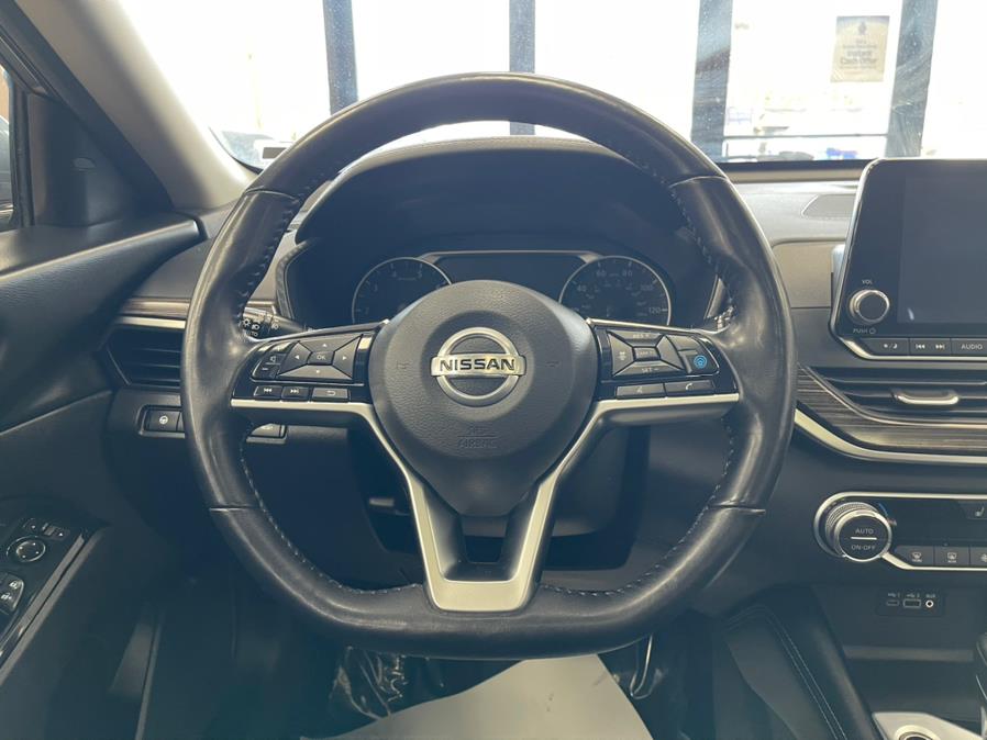 Used Nissan Altima 2.5 SL Sedan 2020 | Power Motors East. Massapequa Park, New York Used Nissan Altima 2.5 SL Sedan 2020 | Power Motors East. Massapequa Park, New York