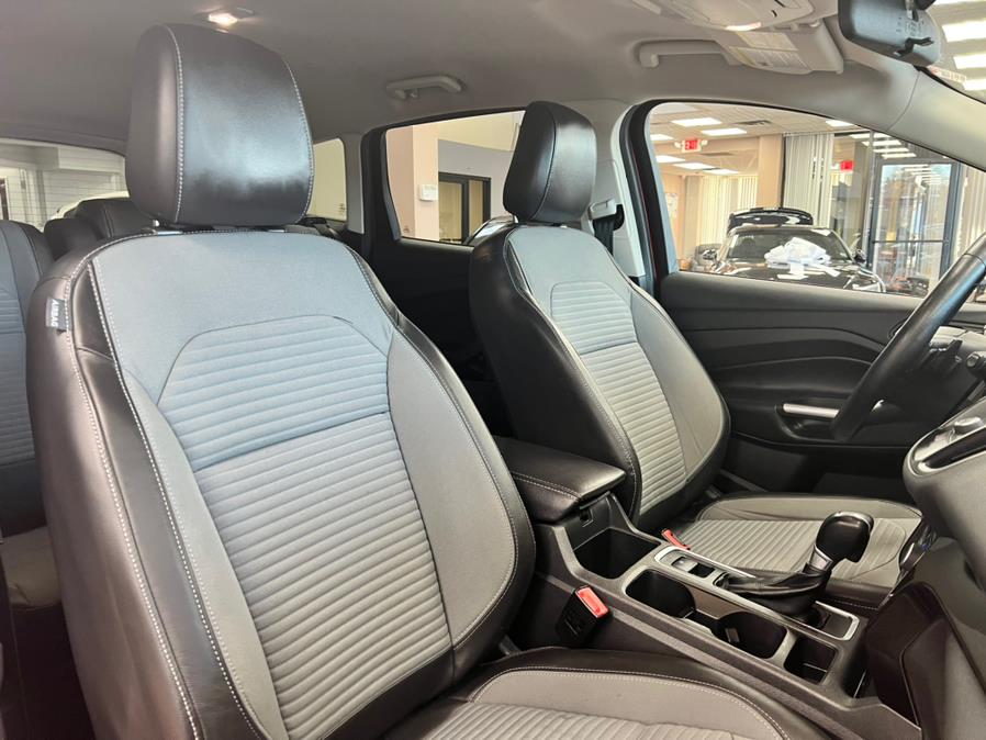 Used Ford Escape SE 4WD 2018 | Power Motors East. Massapequa Park, New York Used Ford Escape SE 4WD 2018 | Power Motors East. Massapequa Park, New York