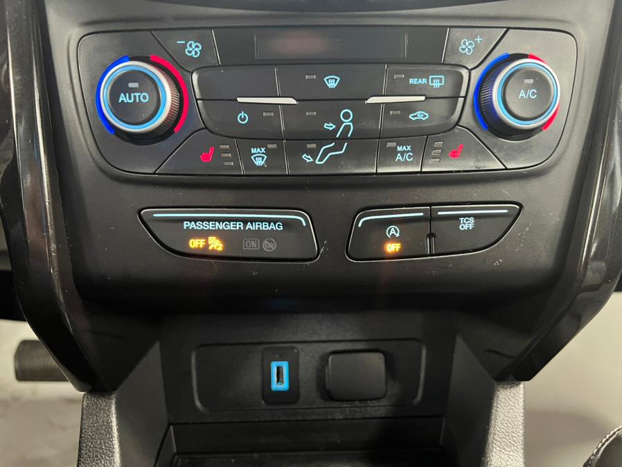 Used Ford Escape SE 4WD 2018 | Power Motors East. Massapequa Park, New York Used Ford Escape SE 4WD 2018 | Power Motors East. Massapequa Park, New York