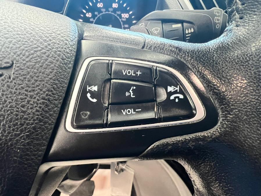 Used Ford Escape SE 4WD 2018 | Power Motors East. Massapequa Park, New York Used Ford Escape SE 4WD 2018 | Power Motors East. Massapequa Park, New York