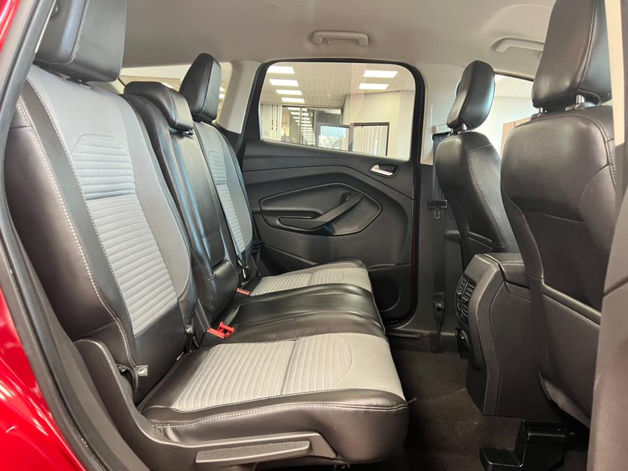 Used Ford Escape SE 4WD 2018 | Power Motors East. Massapequa Park, New York Used Ford Escape SE 4WD 2018 | Power Motors East. Massapequa Park, New York