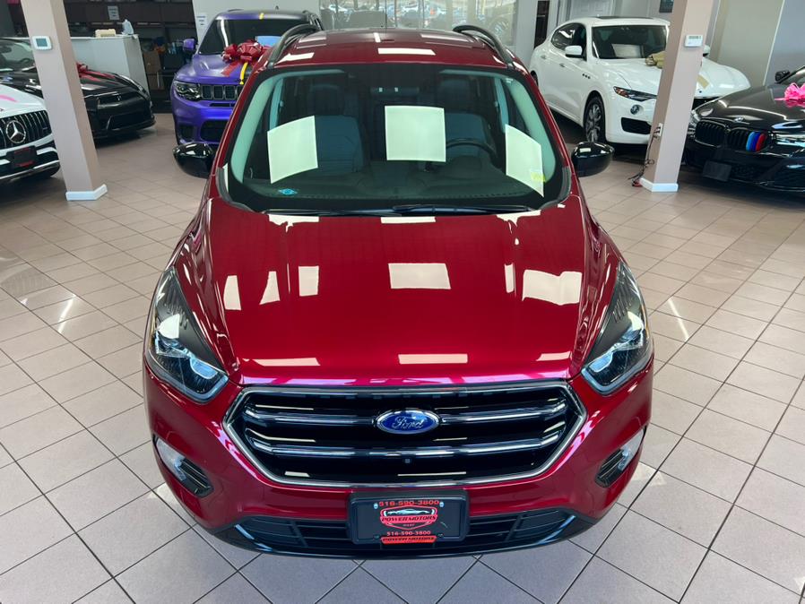 Used Ford Escape SE 4WD 2018 | Power Motors East. Massapequa Park, New York Used Ford Escape SE 4WD 2018 | Power Motors East. Massapequa Park, New York