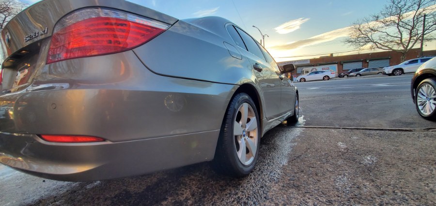 Used BMW 5 Series 4dr Sdn 528xi AWD 2008 | Rubber Bros Auto World. Brooklyn, New York Used BMW 5 Series 4dr Sdn 528xi AWD 2008 | Rubber Bros Auto World. Brooklyn, New York