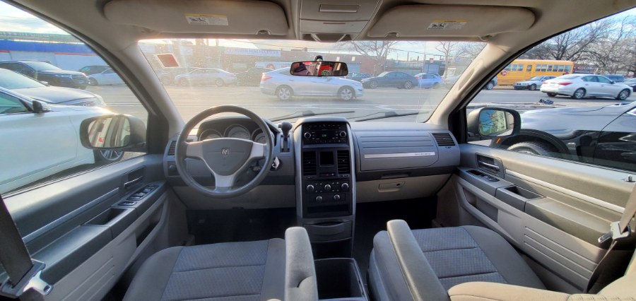 Used Dodge Grand Caravan 4dr Wgn Hero 2010 | Rubber Bros Auto World. Brooklyn, New York Used Dodge Grand Caravan 4dr Wgn Hero 2010 | Rubber Bros Auto World. Brooklyn, New York