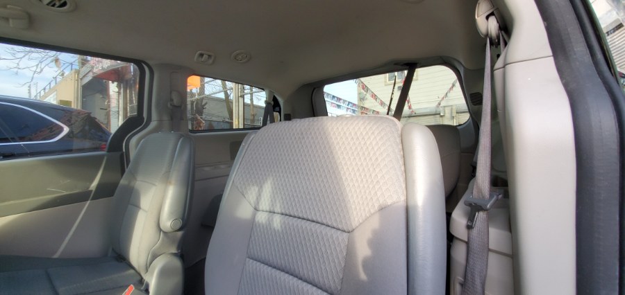 Used Dodge Grand Caravan 4dr Wgn Hero 2010 | Rubber Bros Auto World. Brooklyn, New York Used Dodge Grand Caravan 4dr Wgn Hero 2010 | Rubber Bros Auto World. Brooklyn, New York