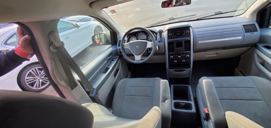Used Dodge Grand Caravan 4dr Wgn Hero 2010 | Rubber Bros Auto World. Brooklyn, New York Used Dodge Grand Caravan 4dr Wgn Hero 2010 | Rubber Bros Auto World. Brooklyn, New York