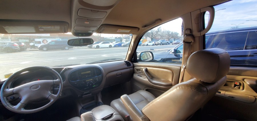 Used Toyota Sequoia 4dr SR5 (SE) 2002 | Rubber Bros Auto World. Brooklyn, New York Used Toyota Sequoia 4dr SR5 (SE) 2002 | Rubber Bros Auto World. Brooklyn, New York