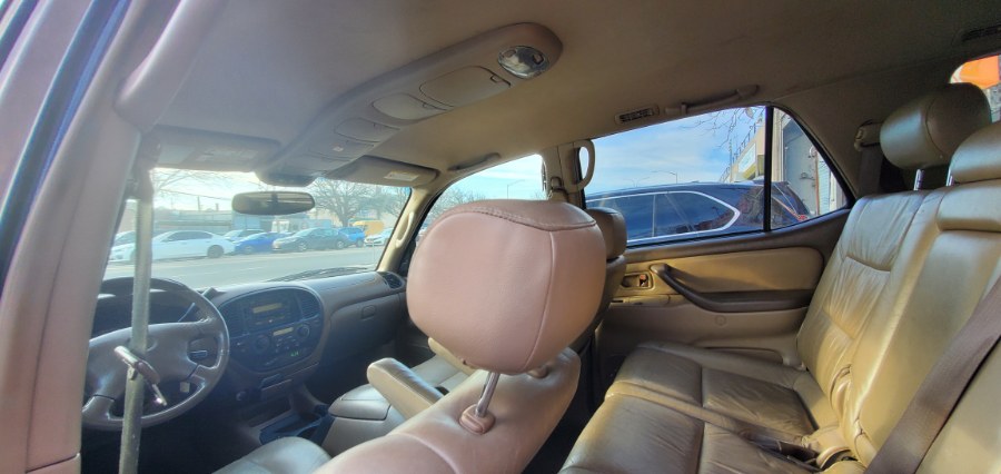 Used Toyota Sequoia 4dr SR5 (SE) 2002 | Rubber Bros Auto World. Brooklyn, New York Used Toyota Sequoia 4dr SR5 (SE) 2002 | Rubber Bros Auto World. Brooklyn, New York
