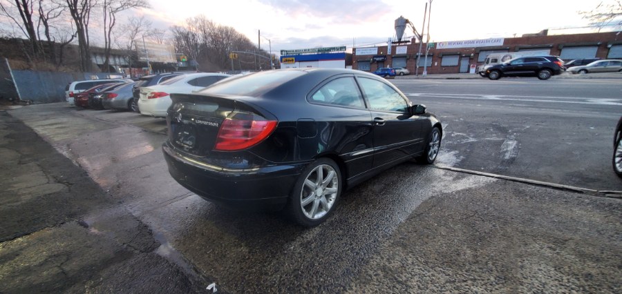 Used Mercedes-Benz C-Class 2dr Sport Cpe 1.8L 2004 | Rubber Bros Auto World. Brooklyn, New York Used Mercedes-Benz C-Class 2dr Sport Cpe 1.8L 2004 | Rubber Bros Auto World. Brooklyn, New York