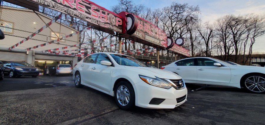 Used Nissan Altima 2.5 SR Sedan 2017 | Rubber Bros Auto World. Brooklyn, New York Used Nissan Altima 2.5 SR Sedan 2017 | Rubber Bros Auto World. Brooklyn, New York