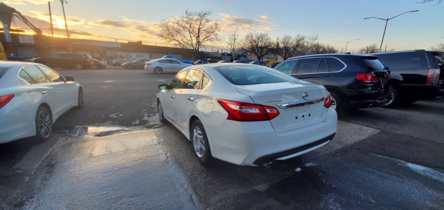 Used Nissan Altima 2.5 SR Sedan 2017 | Rubber Bros Auto World. Brooklyn, New York Used Nissan Altima 2.5 SR Sedan 2017 | Rubber Bros Auto World. Brooklyn, New York