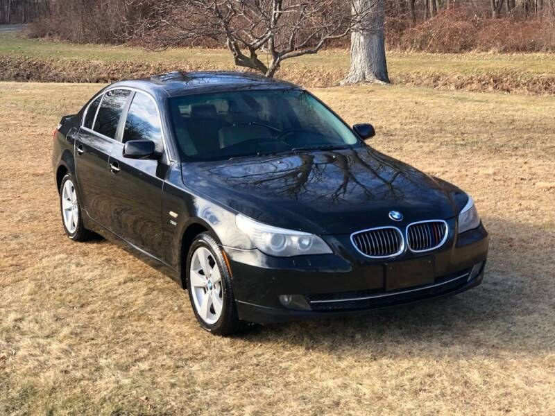 2008 BMW 5 Series 4dr Sdn 528xi AWD, available for sale in Plainville, Connecticut | Choice Group LLC Choice Motor Car. Plainville, Connecticut