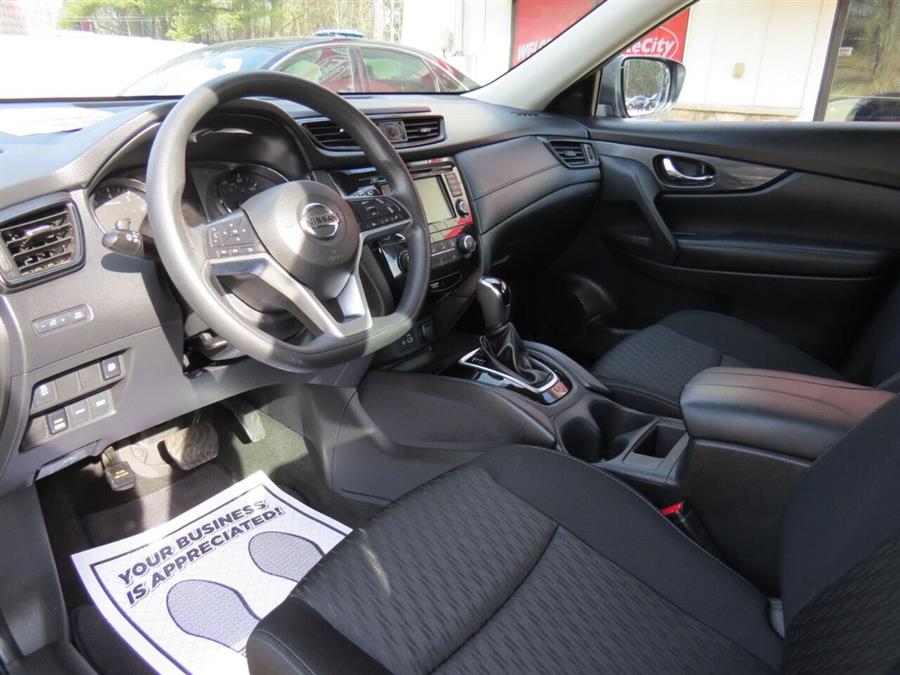 Used Nissan Rogue S AWD 4dr Crossover 2018 | Lake City Exports Inc. Auburn, Maine Used Nissan Rogue S AWD 4dr Crossover 2018 | Lake City Exports Inc. Auburn, Maine