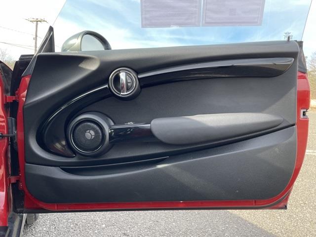 Used Mini Cooper s Base 2017 | Blasius of Danbury. Danbury, Connecticut Used Mini Cooper s Base 2017 | Blasius of Danbury. Danbury, Connecticut