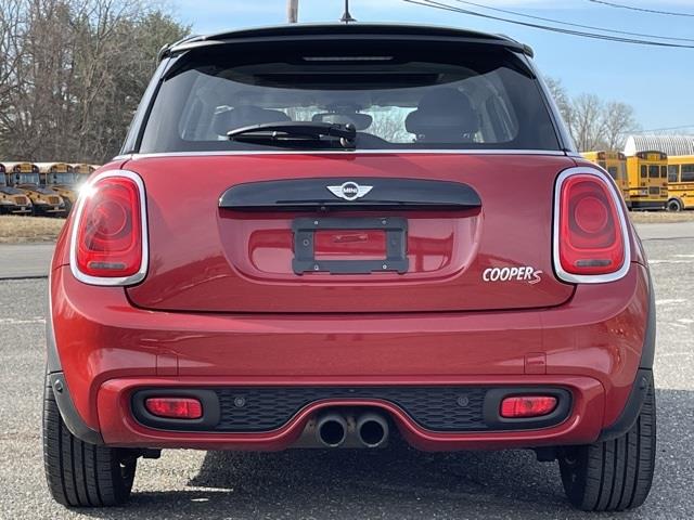 Used Mini Cooper s Base 2017 | Blasius of Danbury. Danbury, Connecticut Used Mini Cooper s Base 2017 | Blasius of Danbury. Danbury, Connecticut