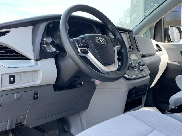 Used Toyota Sienna LE 2020 | Blasius of Danbury. Danbury, Connecticut Used Toyota Sienna LE 2020 | Blasius of Danbury. Danbury, Connecticut