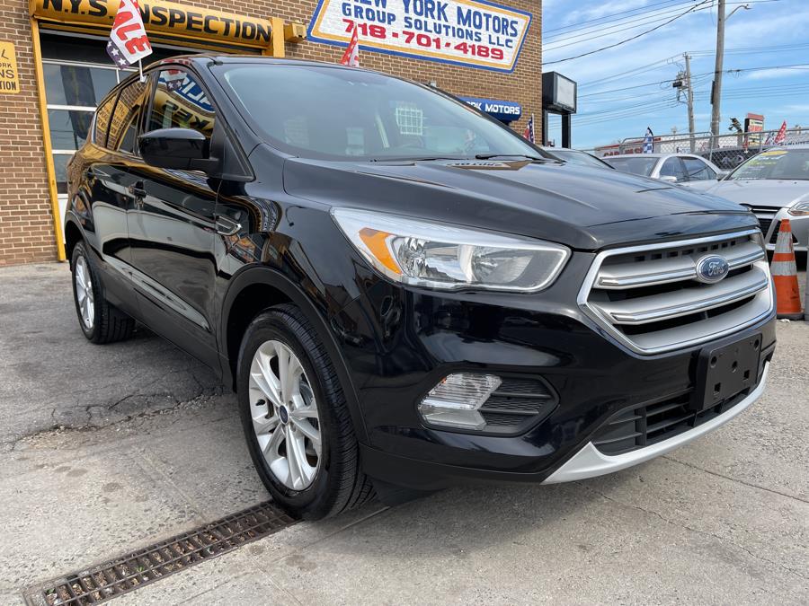 2017 Ford Escape SE FWD, available for sale in Bronx, New York | New York Motors Group Solutions LLC. Bronx, New York