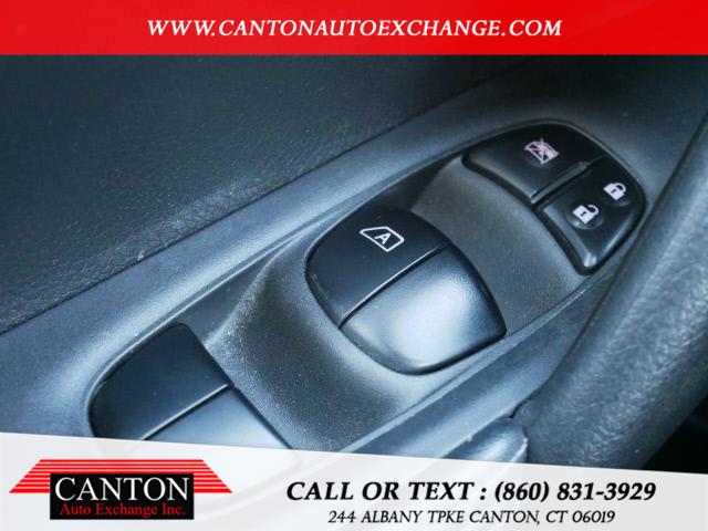 Used Nissan Rogue SV 2017 | Canton Auto Exchange. Canton, Connecticut Used Nissan Rogue SV 2017 | Canton Auto Exchange. Canton, Connecticut