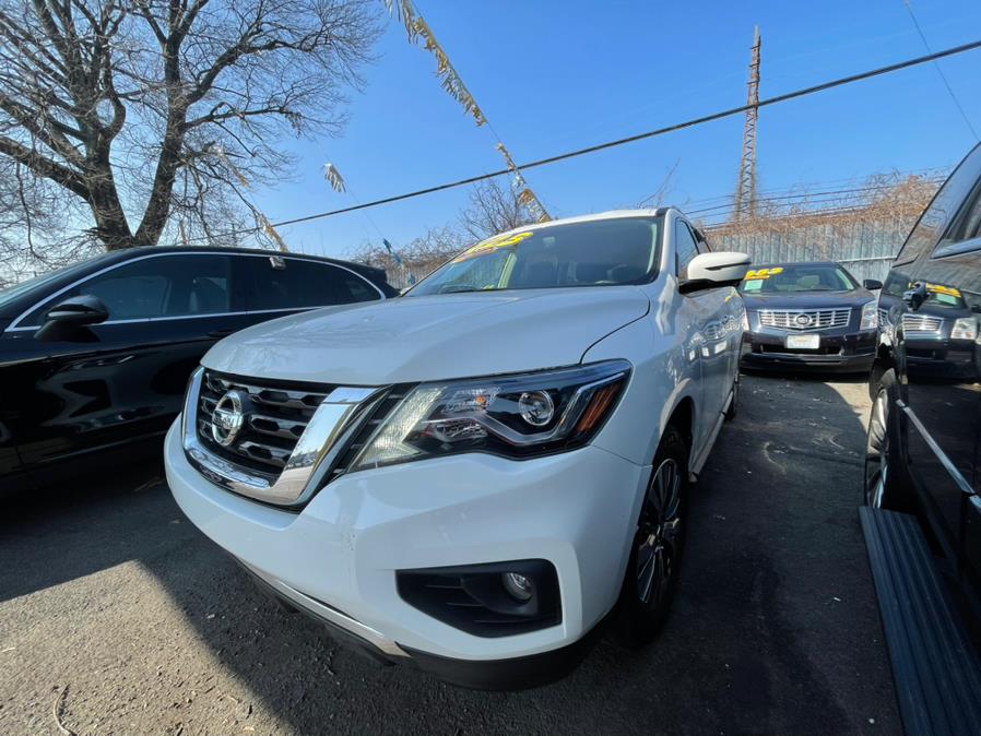 2020 Nissan Pathfinder 4x4 SL, available for sale in Rosedale, New York | Sunrise Auto Sales. Rosedale, New York 2020 Nissan Pathfinder 4x4 SL, available for sale in Rosedale, New York | Sunrise Auto Sales. Rosedale, New York