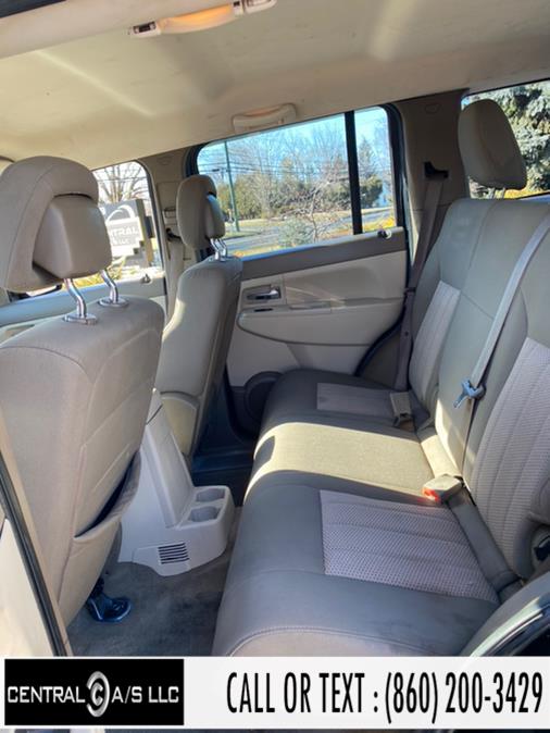 Used Jeep Liberty 4WD 4dr Sport Latitude 2012 | Central A/S LLC. East Windsor, Connecticut Used Jeep Liberty 4WD 4dr Sport Latitude 2012 | Central A/S LLC. East Windsor, Connecticut