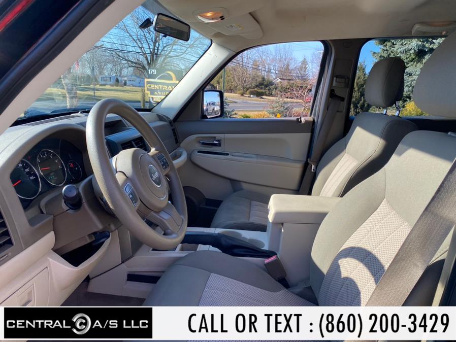 Used Jeep Liberty 4WD 4dr Sport Latitude 2012 | Central A/S LLC. East Windsor, Connecticut Used Jeep Liberty 4WD 4dr Sport Latitude 2012 | Central A/S LLC. East Windsor, Connecticut