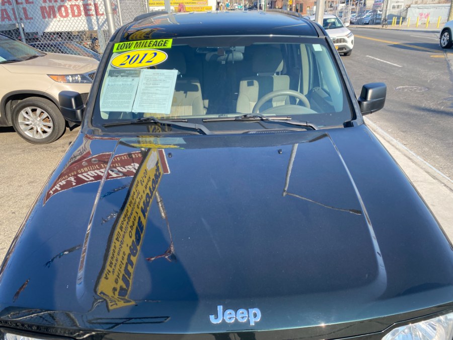 2012 Jeep Liberty 4WD 4dr Sport Latitude, available for sale in Middle Village, New York | Middle Village Motors . Middle Village, New York 2012 Jeep Liberty 4WD 4dr Sport Latitude, available for sale in Middle Village, New York | Middle Village Motors . Middle Village, New York