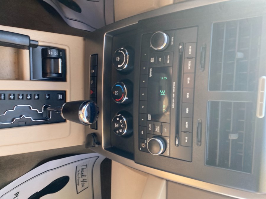 2012 Jeep Liberty 4WD 4dr Sport Latitude, available for sale in Middle Village, New York | Middle Village Motors . Middle Village, New York 2012 Jeep Liberty 4WD 4dr Sport Latitude, available for sale in Middle Village, New York | Middle Village Motors . Middle Village, New York