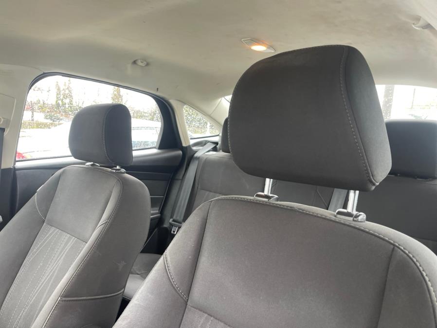 Used Ford Focus SE Sedan 2017 | NYC Automart Inc. Brooklyn, New York Used Ford Focus SE Sedan 2017 | NYC Automart Inc. Brooklyn, New York
