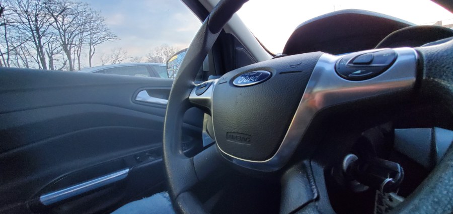 Used Ford Escape 4WD 4dr SE 2015 | Rubber Bros Auto World. Brooklyn, New York Used Ford Escape 4WD 4dr SE 2015 | Rubber Bros Auto World. Brooklyn, New York