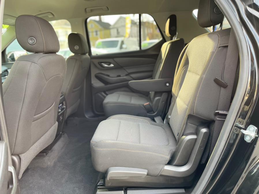 2018 Chevrolet Traverse AWD 4dr LT Cloth w/1LT, available for sale in Irvington , New Jersey | Auto Haus of Irvington Corp. Irvington , New Jersey 2018 Chevrolet Traverse AWD 4dr LT Cloth w/1LT, available for sale in Irvington , New Jersey | Auto Haus of Irvington Corp. Irvington , New Jersey