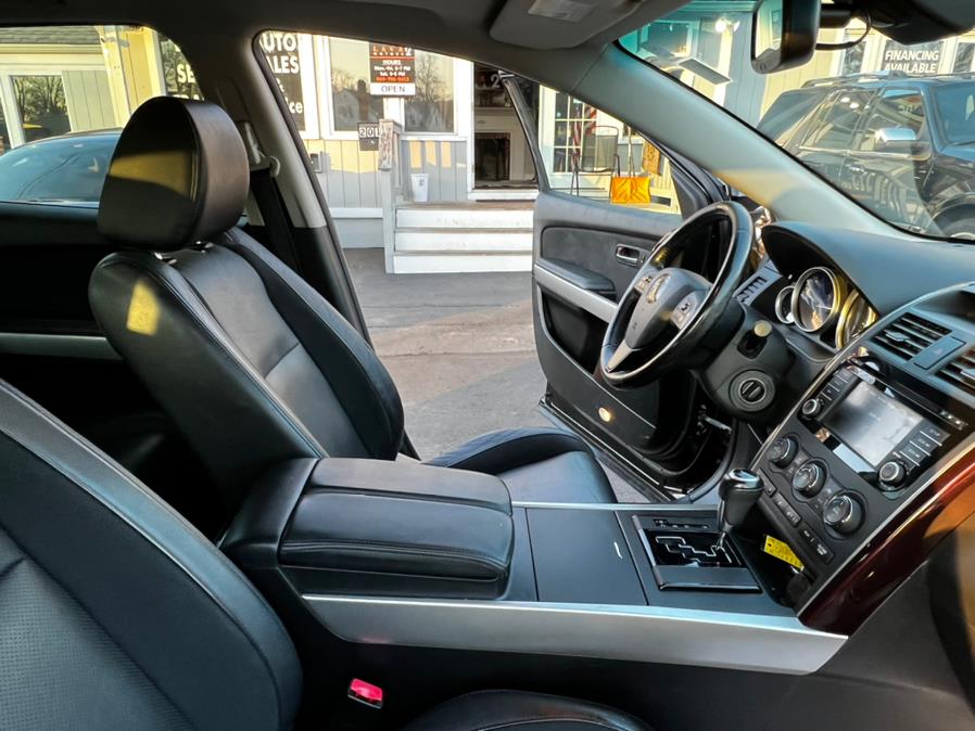 Used Mazda CX-9 AWD 4dr Grand Touring 2013 | Lava Motors 2 Inc. Canton, Connecticut Used Mazda CX-9 AWD 4dr Grand Touring 2013 | Lava Motors 2 Inc. Canton, Connecticut