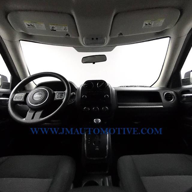 Used Jeep Patriot 4WD 4dr Sport 2015 | J&M Automotive Sls&Svc LLC. Naugatuck, Connecticut Used Jeep Patriot 4WD 4dr Sport 2015 | J&M Automotive Sls&Svc LLC. Naugatuck, Connecticut