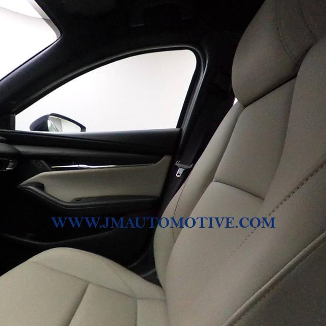 2019 Mazda Mazda3 Hatchback FWD Auto, available for sale in Naugatuck, Connecticut | J&M Automotive Sls&Svc LLC. Naugatuck, Connecticut 2019 Mazda Mazda3 Hatchback FWD Auto, available for sale in Naugatuck, Connecticut | J&M Automotive Sls&Svc LLC. Naugatuck, Connecticut