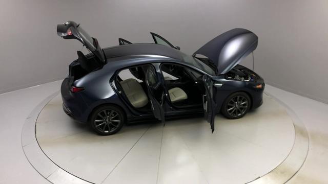 2019 Mazda Mazda3 Hatchback FWD Auto, available for sale in Naugatuck, Connecticut | J&M Automotive Sls&Svc LLC. Naugatuck, Connecticut 2019 Mazda Mazda3 Hatchback FWD Auto, available for sale in Naugatuck, Connecticut | J&M Automotive Sls&Svc LLC. Naugatuck, Connecticut