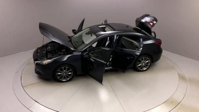 2018 Mazda Mazda3 4-door Grand Touring Auto, available for sale in Naugatuck, Connecticut | J&M Automotive Sls&Svc LLC. Naugatuck, Connecticut 2018 Mazda Mazda3 4-door Grand Touring Auto, available for sale in Naugatuck, Connecticut | J&M Automotive Sls&Svc LLC. Naugatuck, Connecticut