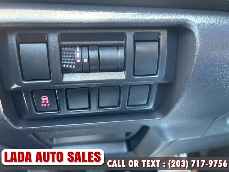 Used Subaru Impreza 2.0i Premium 4-door CVT 2018 | Lada Auto Sales. Bridgeport, Connecticut