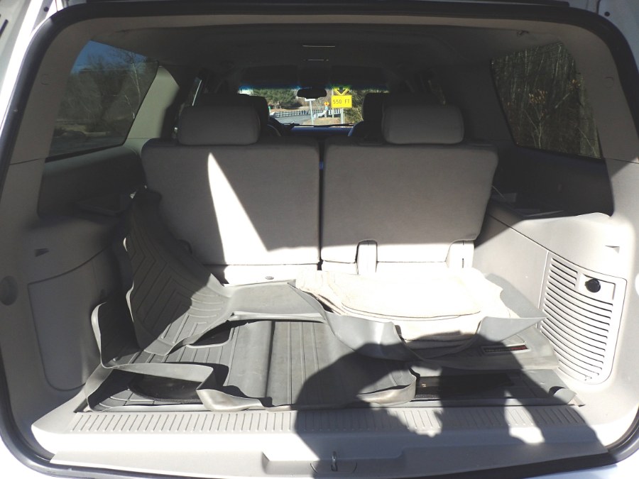 2007 Chevrolet Suburban 4WD 4dr 2500 LT, available for sale in Storrs, Connecticut | Eagleville Motors. Storrs, Connecticut 2007 Chevrolet Suburban 4WD 4dr 2500 LT, available for sale in Storrs, Connecticut | Eagleville Motors. Storrs, Connecticut