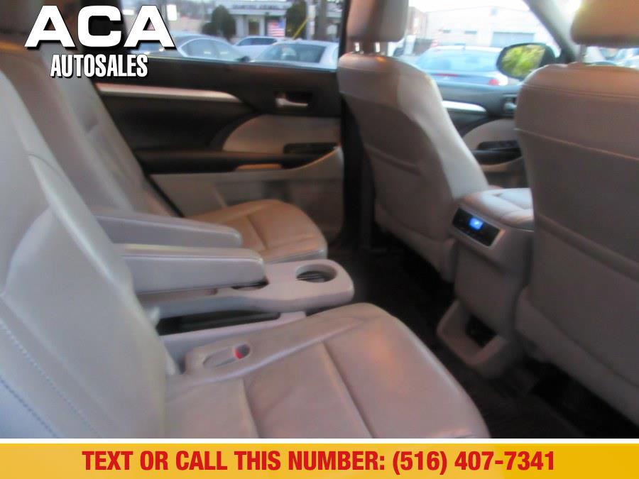 2015 Toyota Highlander AWD 4dr V6 XLE (Natl), available for sale in Lynbrook, New York | ACA Auto Sales. Lynbrook, New York 2015 Toyota Highlander AWD 4dr V6 XLE (Natl), available for sale in Lynbrook, New York | ACA Auto Sales. Lynbrook, New York