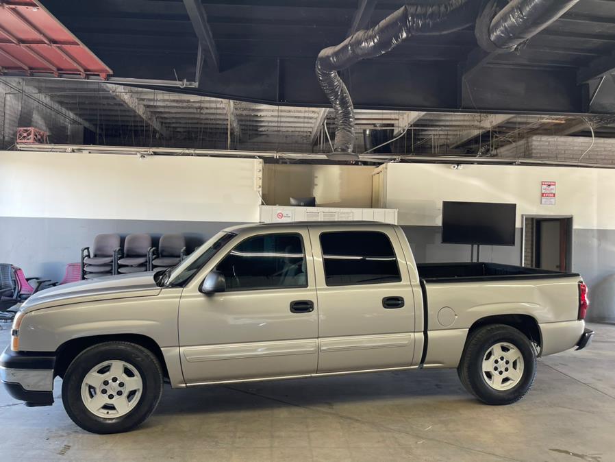 2005 Chevrolet Silverado 1500 Crew Cab 143.5" WB LS, available for sale in Garden Grove, California | U Save Auto Auction. Garden Grove, California 2005 Chevrolet Silverado 1500 Crew Cab 143.5" WB LS, available for sale in Garden Grove, California | U Save Auto Auction. Garden Grove, California