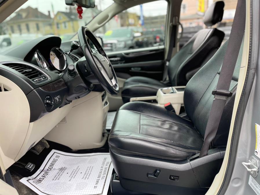 2015 Chrysler Town & Country 4dr Wgn Touring-L, available for sale in Irvington , New Jersey | Auto Haus of Irvington Corp. Irvington , New Jersey 2015 Chrysler Town & Country 4dr Wgn Touring-L, available for sale in Irvington , New Jersey | Auto Haus of Irvington Corp. Irvington , New Jersey