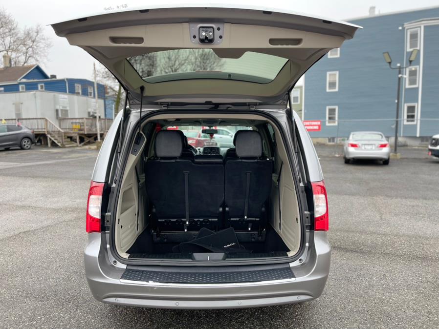 2015 Chrysler Town & Country 4dr Wgn Touring-L, available for sale in Irvington , New Jersey | Auto Haus of Irvington Corp. Irvington , New Jersey 2015 Chrysler Town & Country 4dr Wgn Touring-L, available for sale in Irvington , New Jersey | Auto Haus of Irvington Corp. Irvington , New Jersey
