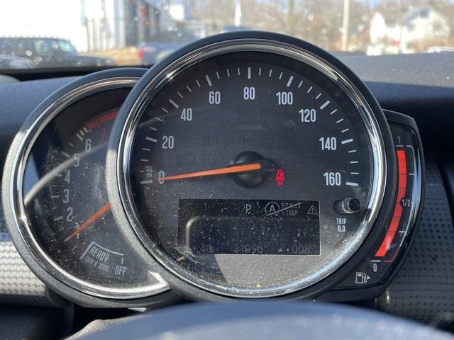 Used Mini Cooper Base 2018 | Blasius Federal Road. Brookfield, Connecticut Used Mini Cooper Base 2018 | Blasius Federal Road. Brookfield, Connecticut