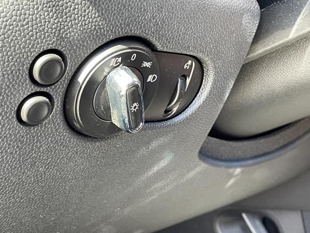 Used Mini Cooper Base 2018 | Blasius Federal Road. Brookfield, Connecticut Used Mini Cooper Base 2018 | Blasius Federal Road. Brookfield, Connecticut