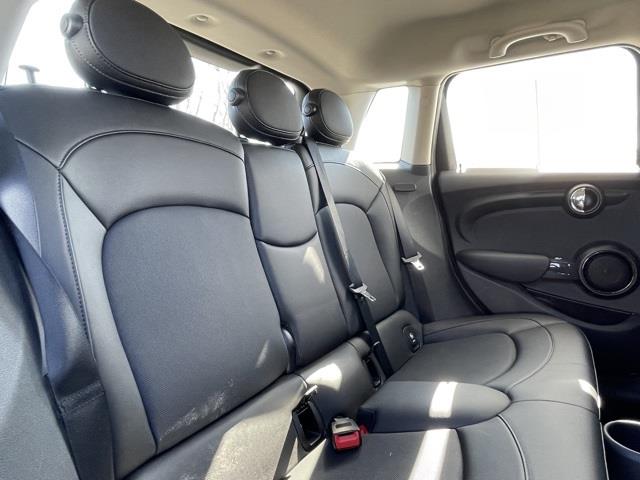 Used Mini Cooper Base 2018 | Blasius Federal Road. Brookfield, Connecticut Used Mini Cooper Base 2018 | Blasius Federal Road. Brookfield, Connecticut